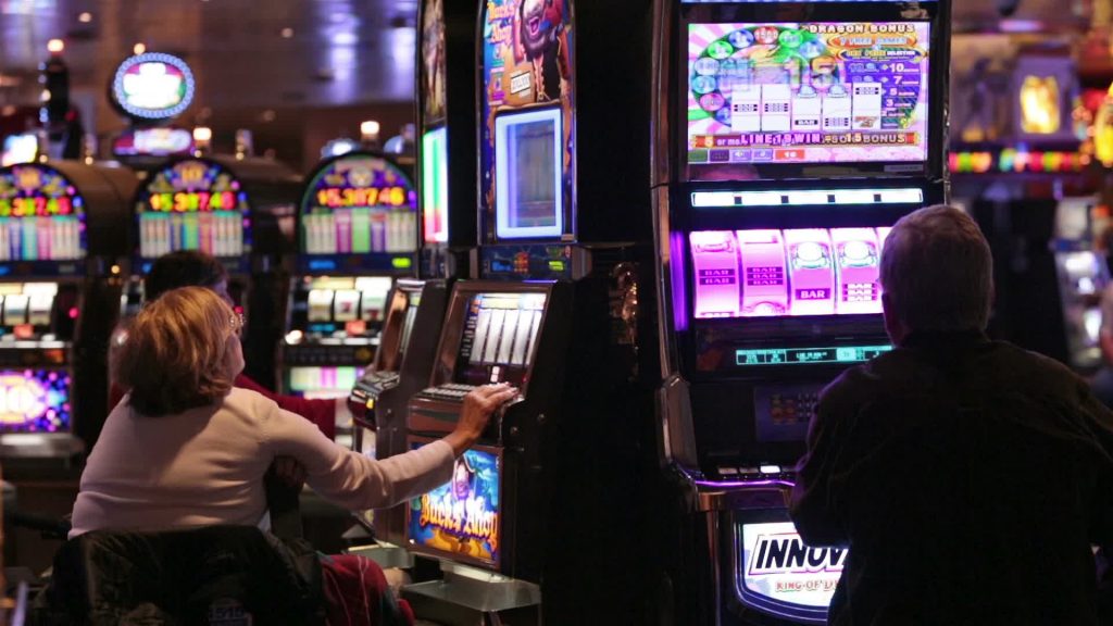 Slot