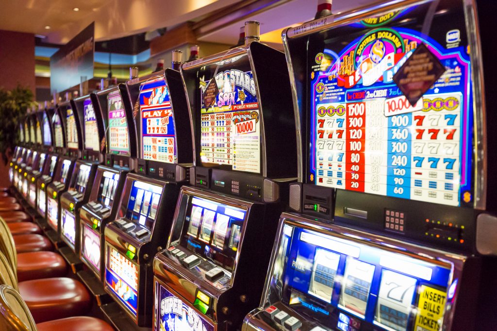 Slot